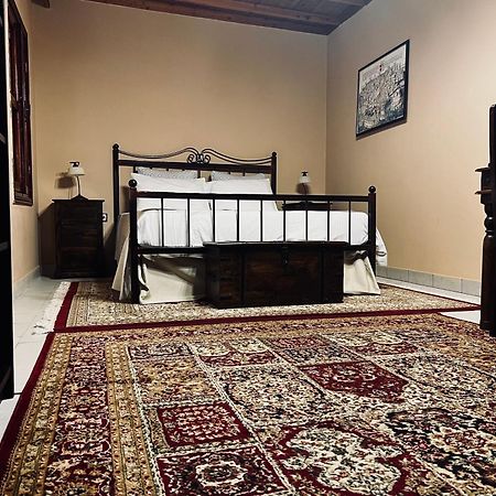 The Knight And The Pomegranate - Luxury Medieval Villa Rhodes City Kültér fotó