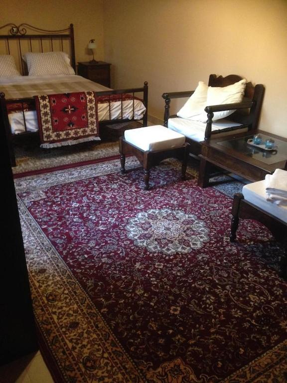 The Knight And The Pomegranate - Luxury Medieval Villa Rhodes City Kültér fotó